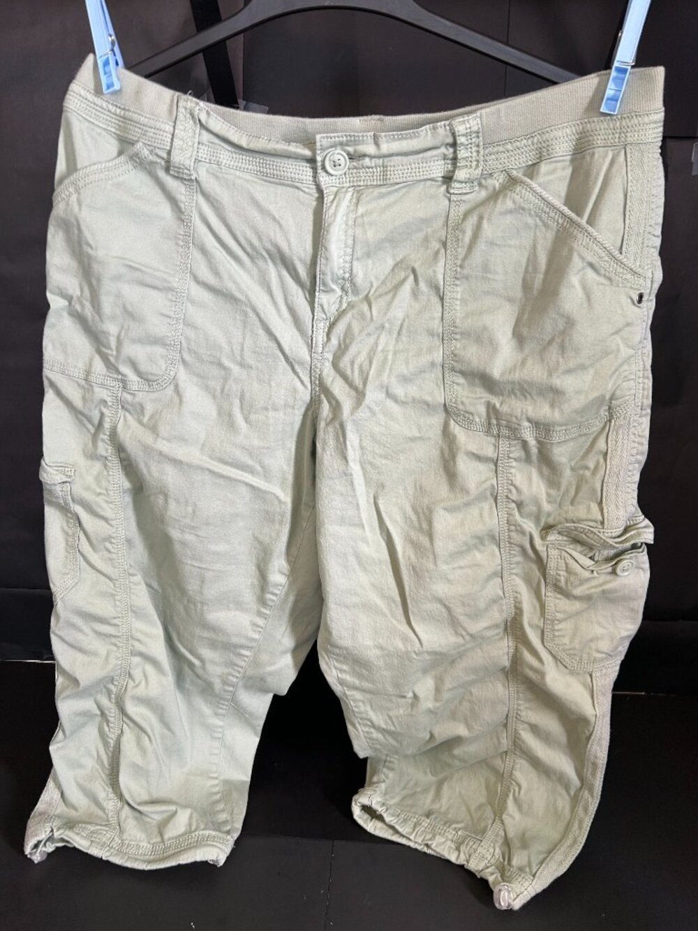 style & co. Green Cargo Capri Pants